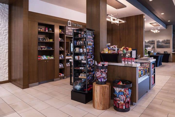 Snack bar
